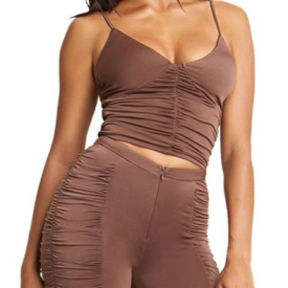 NEW W TAGS I AM GIA ESTELLA TOP